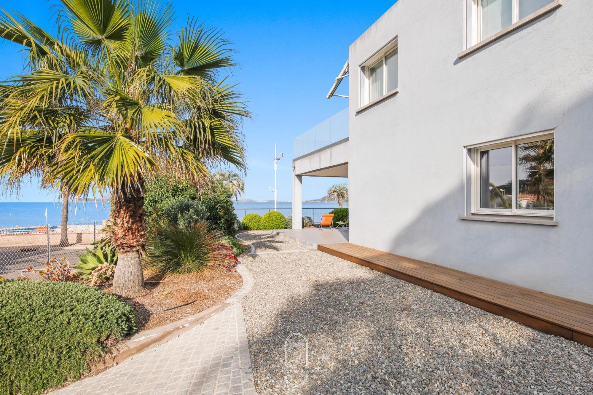 לה פרדה Villa Antoine Appartement Rdj Vue Mer Clim Wifi Parking Plage 50M La Garonne מראה חיצוני תמונה