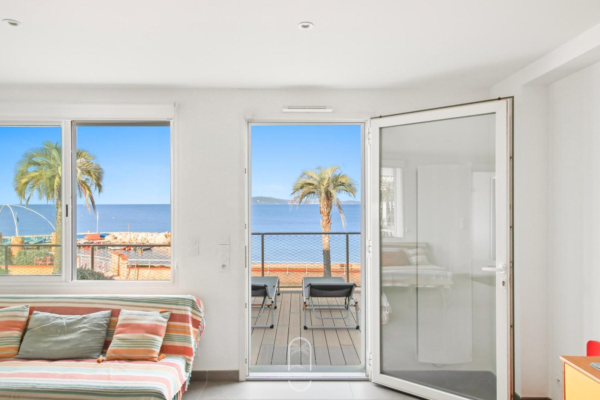 לה פרדה Villa Antoine Appartement Rdj Vue Mer Clim Wifi Parking Plage 50M La Garonne מראה חיצוני תמונה