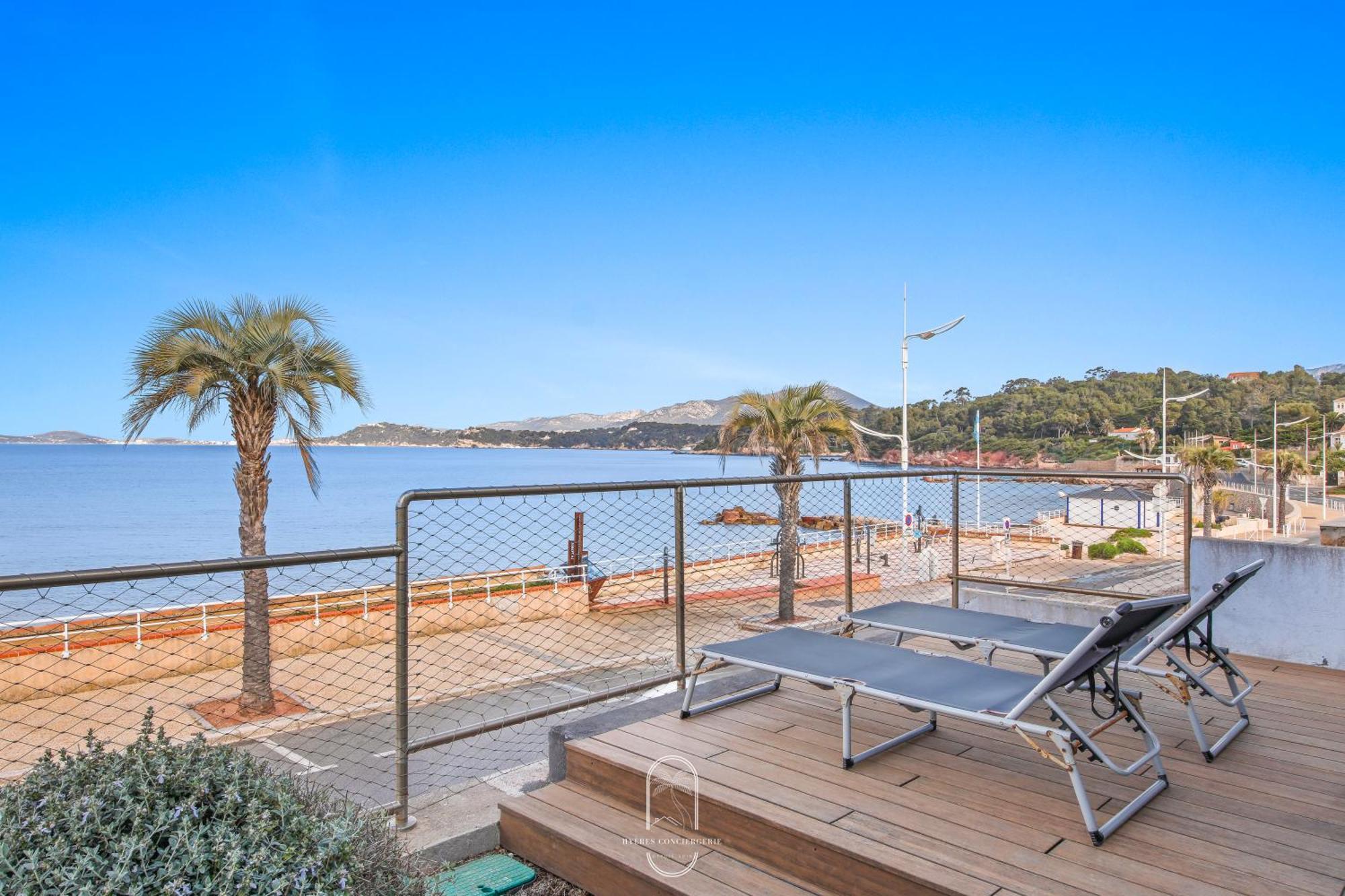 לה פרדה Villa Antoine Appartement Rdj Vue Mer Clim Wifi Parking Plage 50M La Garonne מראה חיצוני תמונה