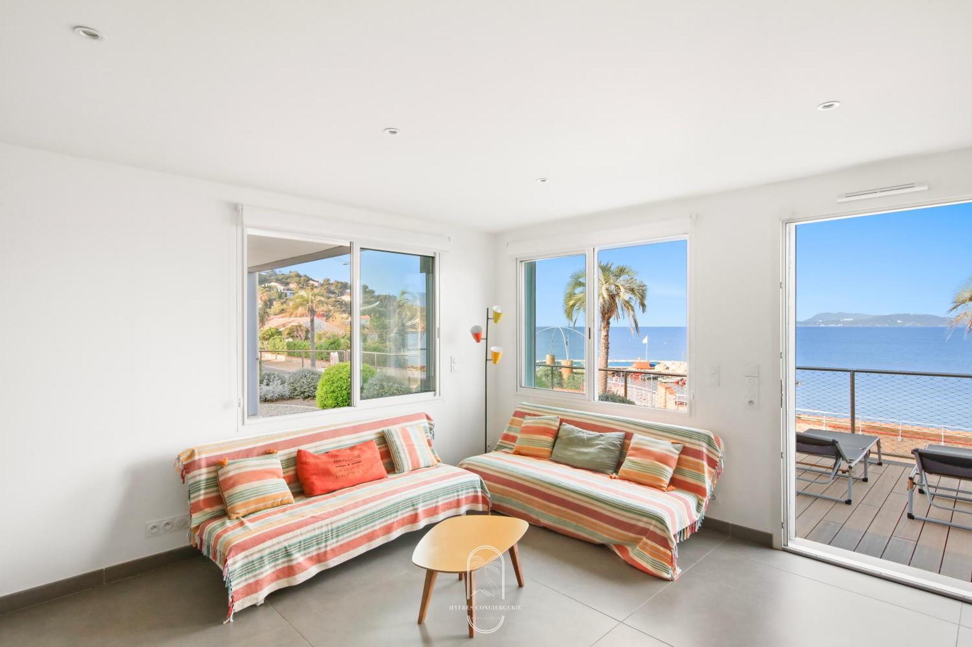 לה פרדה Villa Antoine Appartement Rdj Vue Mer Clim Wifi Parking Plage 50M La Garonne מראה חיצוני תמונה